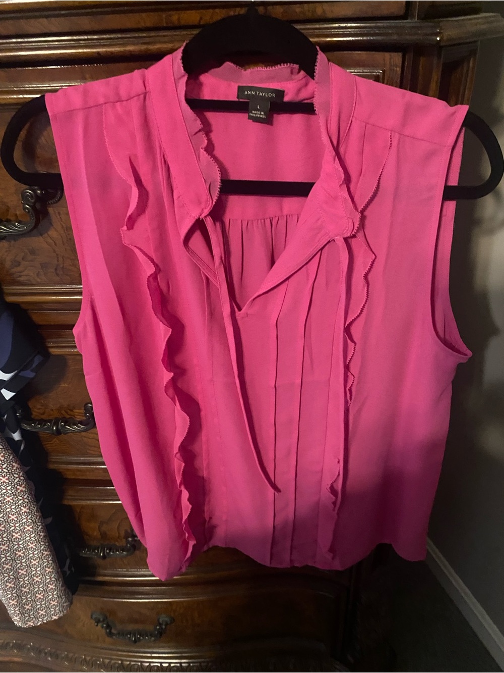 Ann Taylor Women's Pink Ruffle Tie Neck Sleeveless Blouse Top